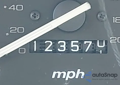 1997 Honda Cr-V из США, поврежденный, VIN JHLRD1857VC044605